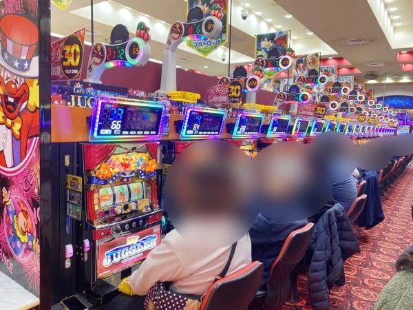 玉屋666唐津 共闘バイブス結果 【3/6(金)】人気機種を筆頭に終日