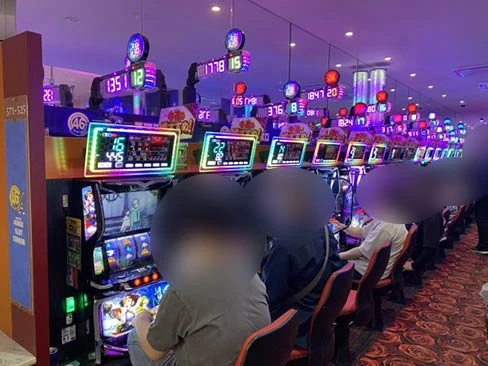 玉屋666唐津 共闘バイブス結果 【5/16(土)】人気機種が人気を博した1日